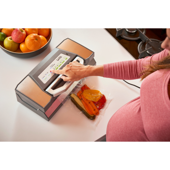 LAICA POWER PLUS PRO vákuumos fóliahegesztő gép 18 L / perc