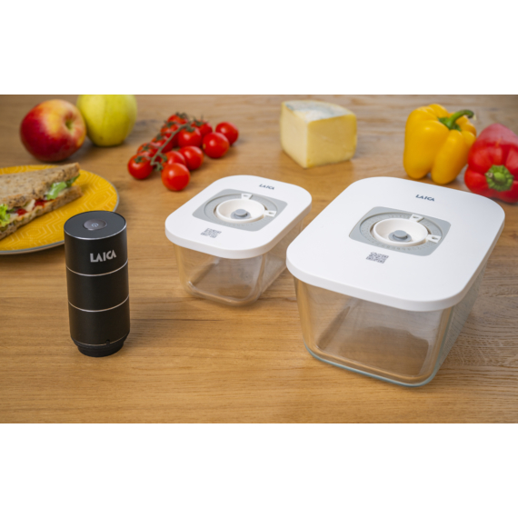 LAICA újratölthető mini vákuumpumpa 10 db újrahasználható vákuumtasakkal